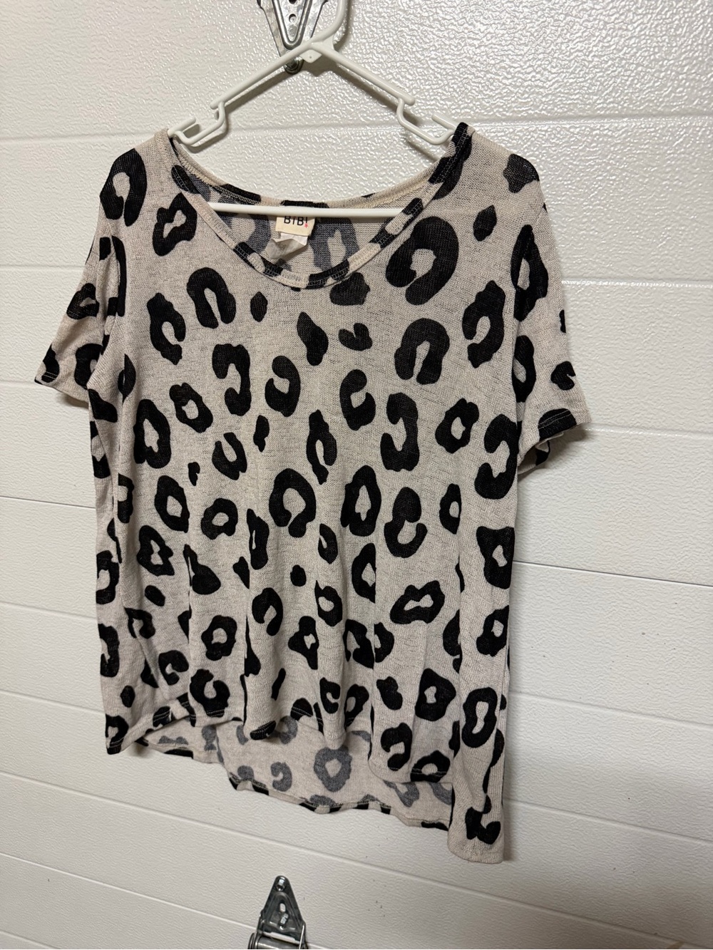 BiBi Beige and Black Leopard Print Short Sleeve Tee